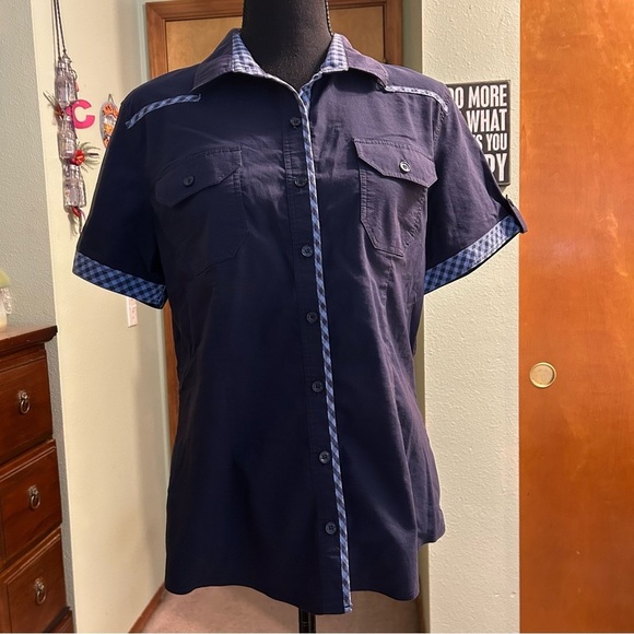 Elly Tops - Elly navy blue short sleeve button down top blue gingham accents size 46 (L)